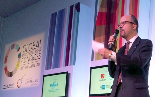 Congresso no Rio de Janeiro debate empreendedorismo