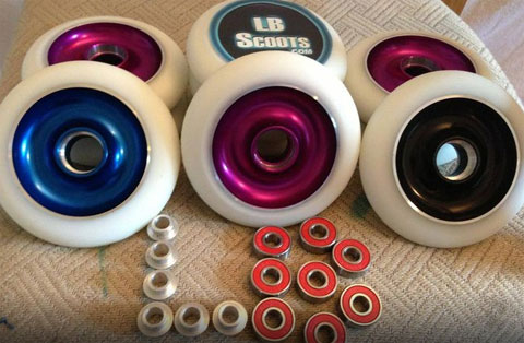 Garoto de 13 anos fatura R$ 225 mil vendendo rodas de patinete