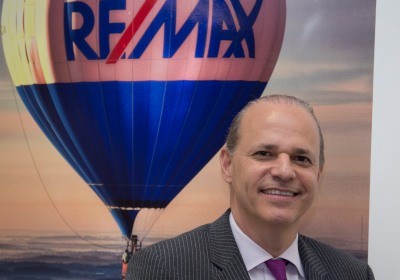 RE MAX inaugura nova sede e planeja mais de 200 franquias em 2014