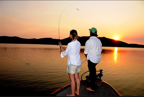 Casal investe em pousada  beira do Lago da Serra da Mesa