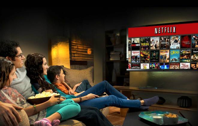 Netflix procura funcionrio para ficar em casa assistindo a filmes